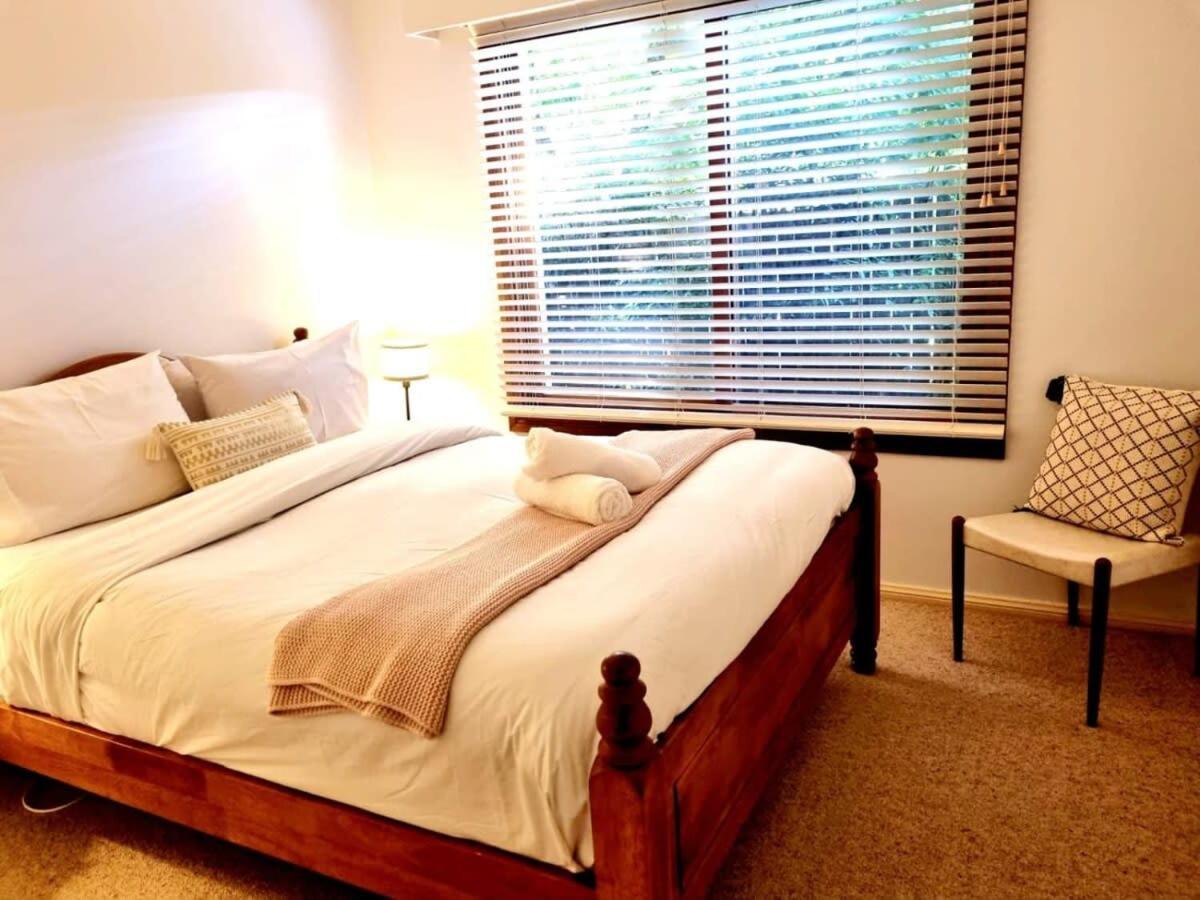 3 Bdrm 2 Bthrm House Close To Canberra Cbd & Anu Exteriér fotografie